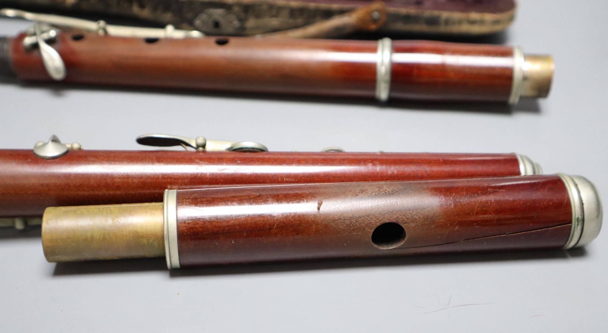 A cased Victorian flute